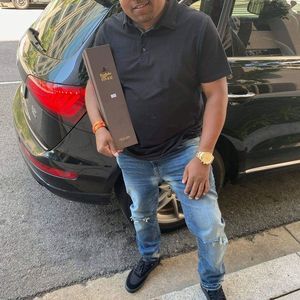 Meet your Posher, Parrish